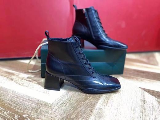 IUIU SECOND 2021冬季新款方头粗跟踝靴 商品图5