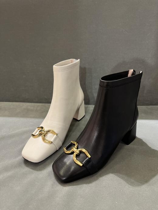 IUIU SECOND 2021冬季新款漆皮小短靴 商品图1