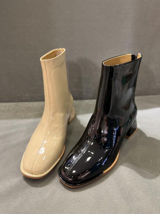 IUIU SECOND 2021冬季新款时尚漆皮粗跟小短靴 商品图0