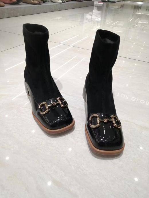 IUIU SECOND 2021冬季新款马衔扣方头拼接弹力短靴 商品图2