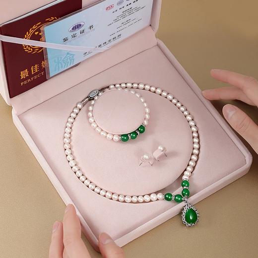 【母亲节礼物】六鑫珠宝 淡水珍珠首饰8-9mm三件套 商品图1