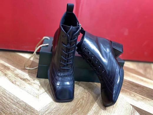 IUIU SECOND 2021冬季新款方头粗跟踝靴 商品图3