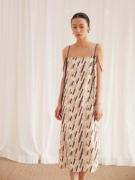 HeyDress童趣吊带连衣裙女小众印花宽松小个子中长款内搭裙子