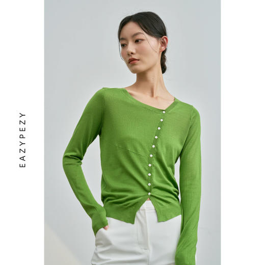 EAZYPEZY 真丝羊绒精纺斜襟针织衫 商品图2