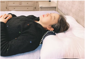  拯救3亿人的失眠焦虑，枕头换成植物枕，8分钟困到不行！睡得香！肩颈都舒服了！ 