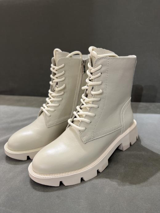 IUIU SECOND 2021冬季新款齿轮底秀气马丁靴 商品图3