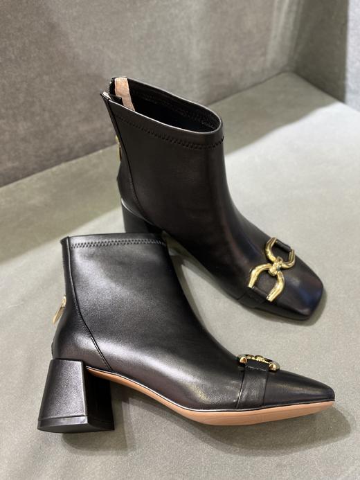IUIU SECOND 2021冬季新款漆皮小短靴 商品图3
