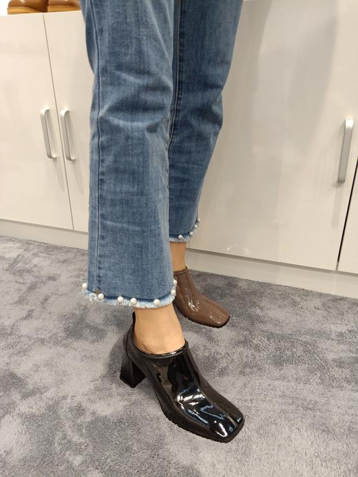 IUIUSECOND 秋冬深口牛皮漆革方头时装鞋女 商品图5