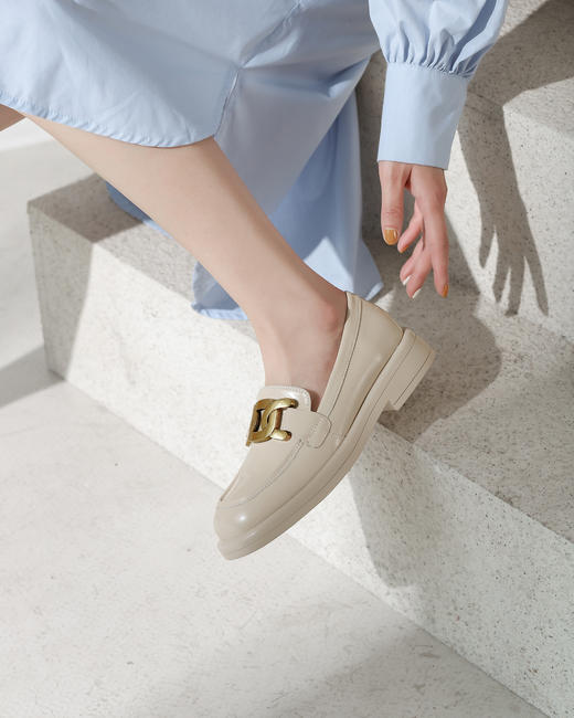 IUIUSECOND 2021年牛皮革通勤乐福鞋女 商品图6