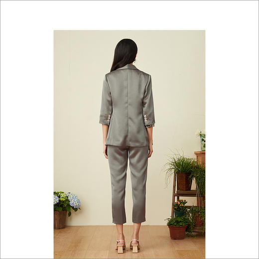 YINER音儿2022春季新款装短外套8c32110410 商品图3