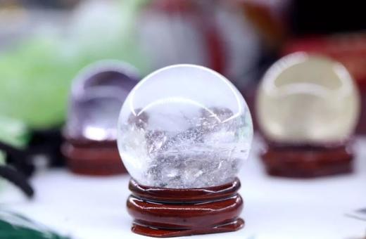 东海水晶球家居摆件 商品图0