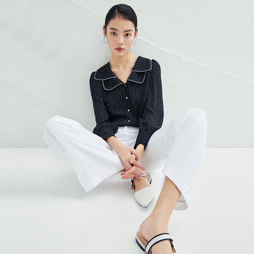 EITIE爱特爱春季新款时尚气质通勤直筒显瘦复古翻领波点衬衫A2209909 商品图2