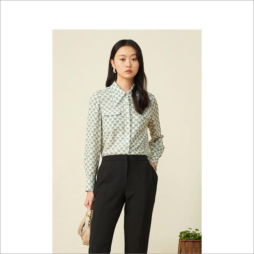 YINER音儿2022春季新款女衬衫8232130190 商品图0