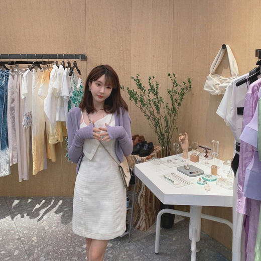 【金蘑菇菇 恋爱预感两件套】糖果色针织小开衫+修身吊带裙 商品图0