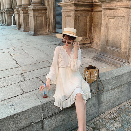 【金蘑菇菇 七月小森林】白蕾丝系设计感显瘦气质连衣裙仙女裙 商品图0