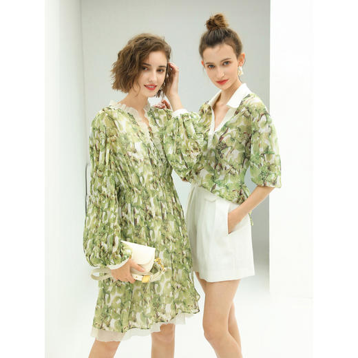 【限时秒杀】COCOBELLA肌理感压褶花卉印花连衣裙女优雅高腰长袖雪纺裙FR512 商品图1