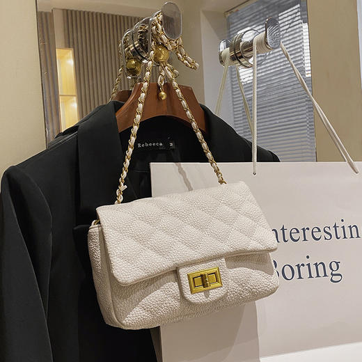 包包女新款2022早春网红洋气单肩斜挎包菱格小金球链条包 QY8615 商品图3