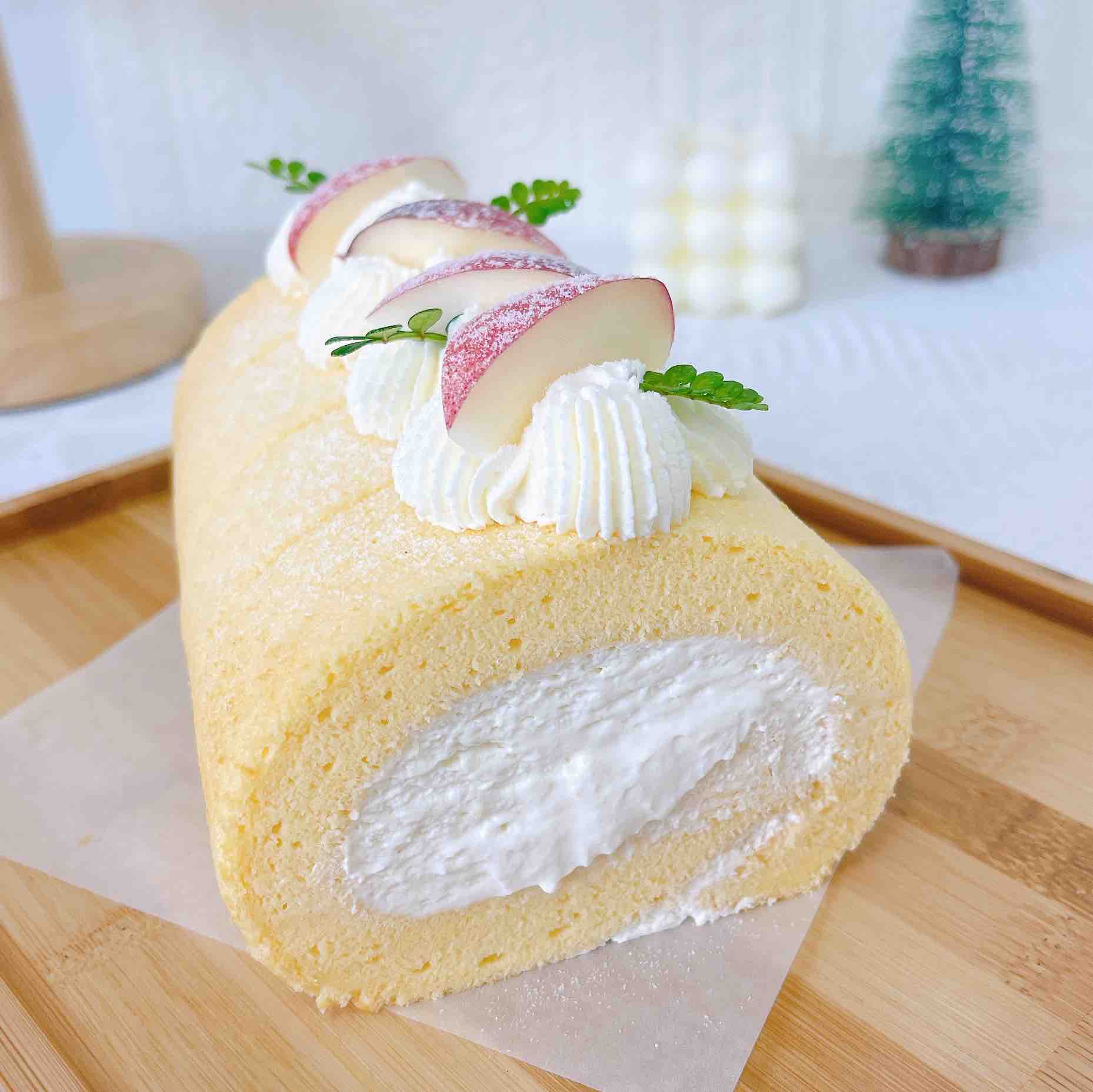 蜜桃乌龙奶油卷