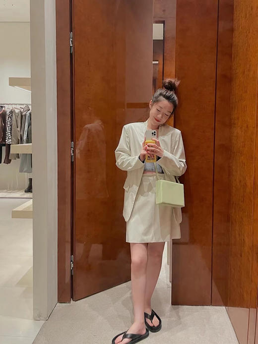 HIDEMI 水泥灰白褶皱做旧感环保皮V领西装皮衣皮裤套装 商品图7