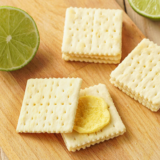 康师傅125g清新柠檬味32苏打夹心饼干