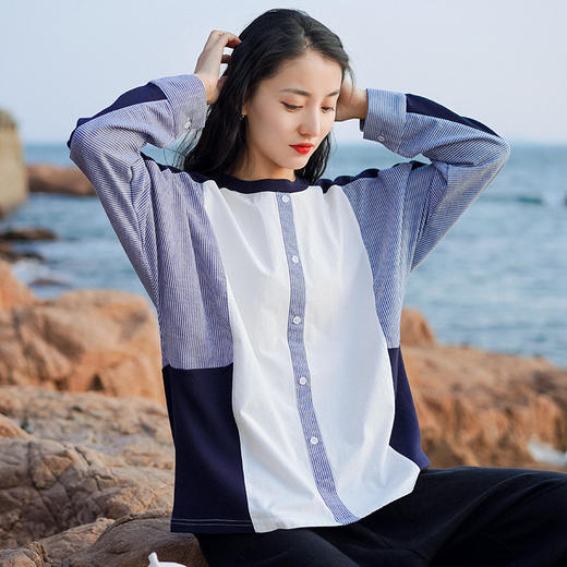 【鹿与安迪】春季海军蓝休闲拼接T恤 商品图7