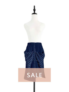 TYNVIE 大插袋高低裙摆半身裙 - 藏青色