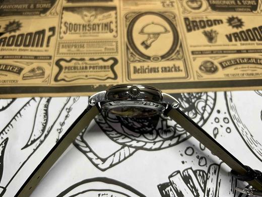 NOOB百达翡丽【真陀飞轮】多功能手动上链腕表，材料：316钢，直径43mm。自动真飞轮机芯 动力储备：72小时 玻璃：蓝宝石玻璃 表带：动能显示，日月星晨，日历盘，意大利牛皮表带 商品图3