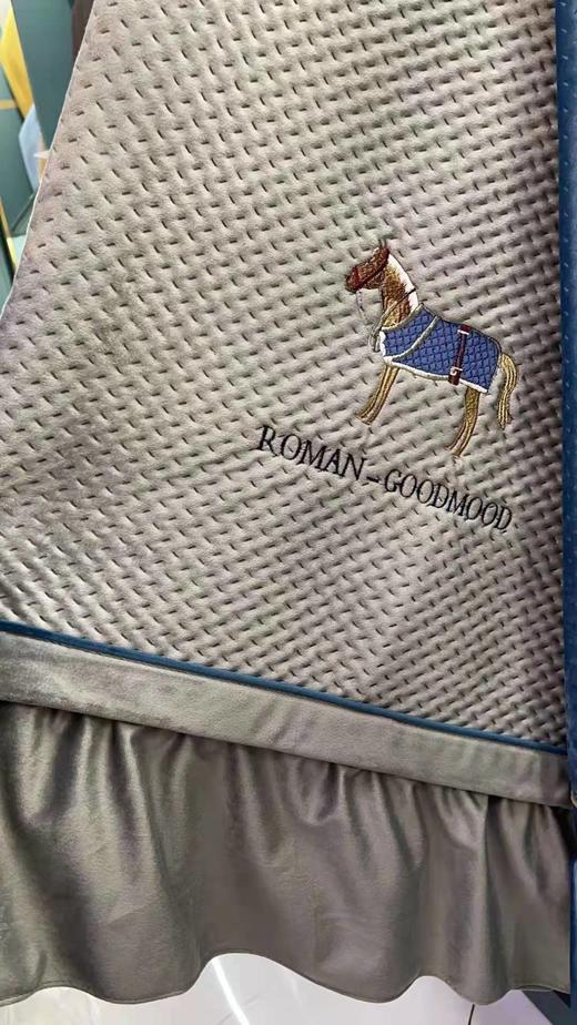 5F  美露真沙发垫90X90CM 商品图1