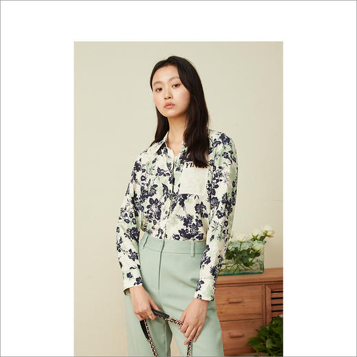 YINER音儿2022春季新款女衬衫8c32130240 商品图0