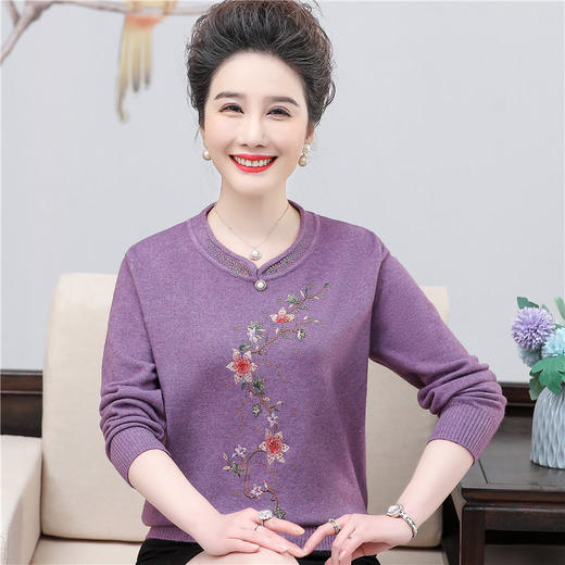 NP- TB667857260390 2022年新款中年女装针织春秋装上衣妈妈薄款毛衣中老年洋气打底衫 商品图3
