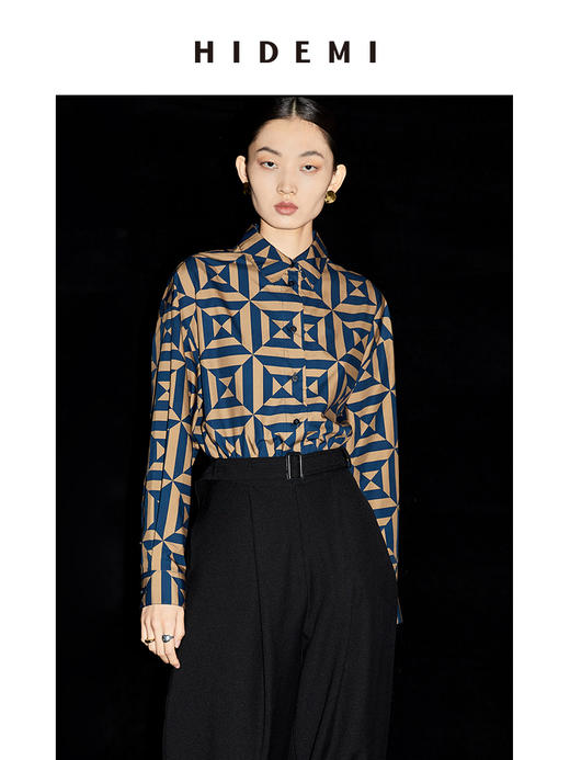 HIDEMI几何设计感印花简约衬衫 商品图0
