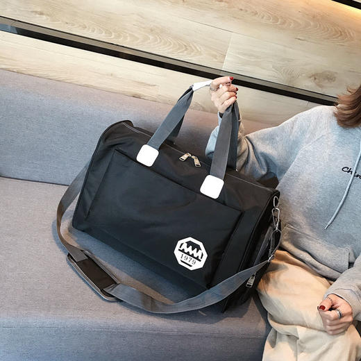 网红女健身小包运动包包短途轻便出差旅行包大容量手提行李包袋潮 商品图6