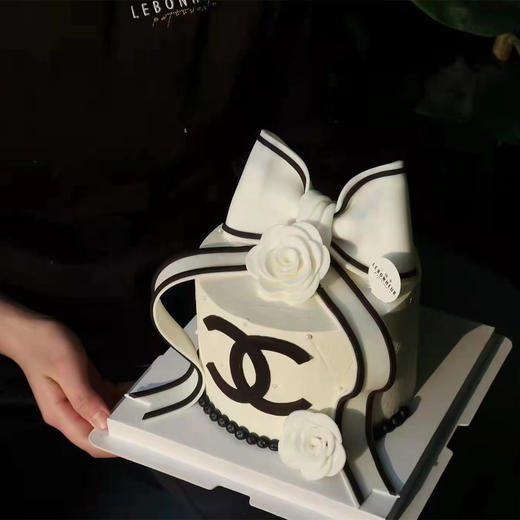 小香山茶花 · 奶油蛋糕  【此款深色奶油部分会染色，介意勿拍】 商品图2