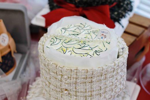 情人节小香风奶油蛋糕 下单前请仔细阅读商品详情 商品图0