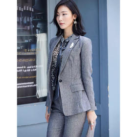 人字纹 颈袖添香-史密斯西装套裤-91A2642A 电视剧《危机公关》赞助款式 建议搭配豹纹衬衫一起整体购入