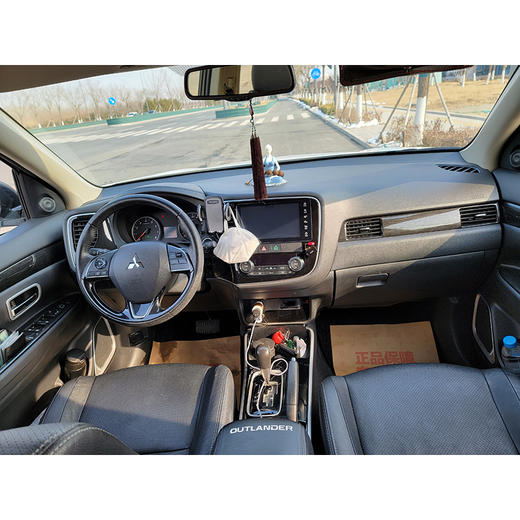 三菱 欧蓝德 2.0L 两驱荣耀版 5座 【长租-北京】 商品图5