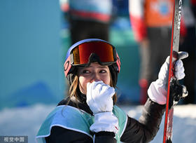 教育孩子的过程，其实也是一种自我教育，陪伴孩子成长的过程，其实也是一种自我成长。