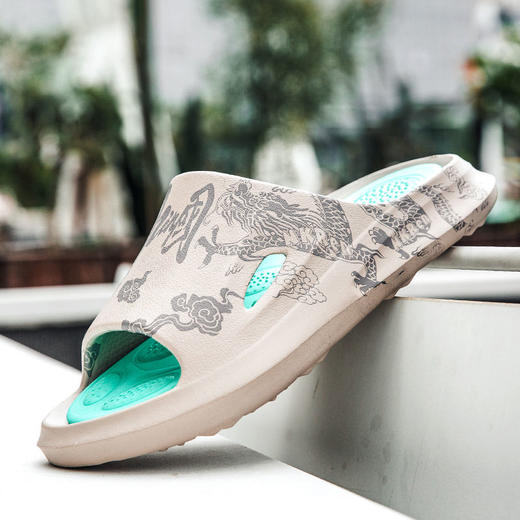 新款2022拖鞋男士夏季外穿软底防滑一字拖潮流厚底踩屎感国潮凉拖 商品图7