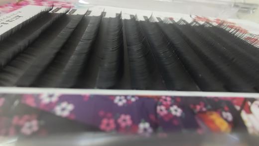 抽拉盒 美睫圆毛0.10扁毛嫁接睫毛0.20下睫毛6mm.7mm四款可选择（新旧包装随机发) 商品图2