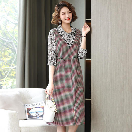LJY-L1006 2022春季新款女装韩版时尚气质修身拼接翻领中长款连衣裙 商品图3