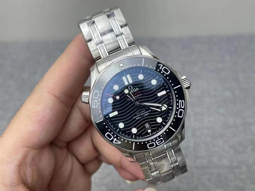 OR厂海马300，OMEGA欧米茄SEAMASTER海马系列海洋宇宙300米300m同轴·至臻天文台表42毫米42mm潜水表210.30.42.20.01.001精钢拉丝表壳 整个手表基于正品原版开模 商品图2