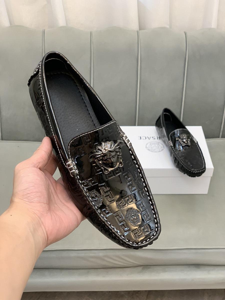 范思哲 versace 」豆豆鞋正码码数: 38-44.可订做45商品材料