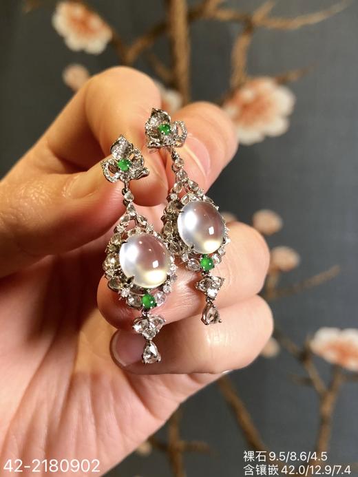 42-2180902，玻璃蛋面耳坠。具体价格微信咨询 商品图1
