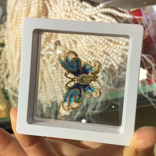 六鑫珠宝 时尚淡水珍珠胸针 简约优雅 礼盒装 商品图1