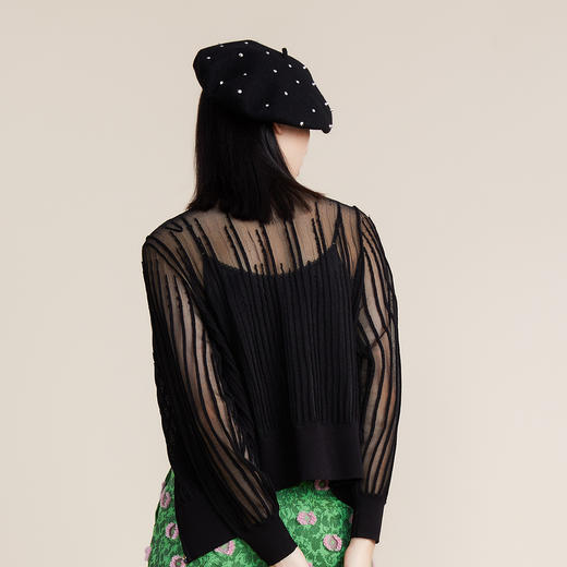 谜底2022春新款简约时尚渐变V领H型长袖套头开织衫女221MZ0343 商品图2