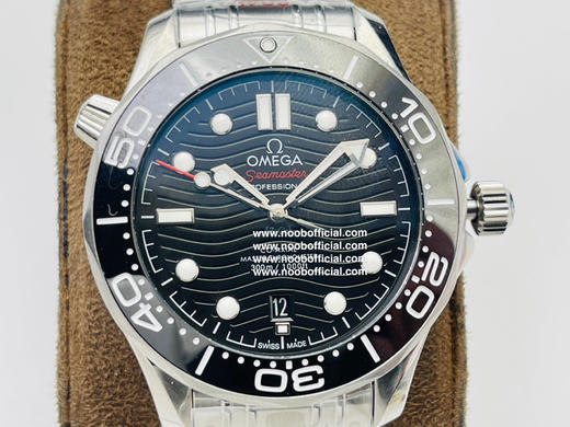OR厂海马300，OMEGA欧米茄SEAMASTER海马系列海洋宇宙300米300m同轴·至臻天文台表42毫米42mm潜水表210.30.42.20.01.001精钢拉丝表壳 整个手表基于正品原版开模 商品图0