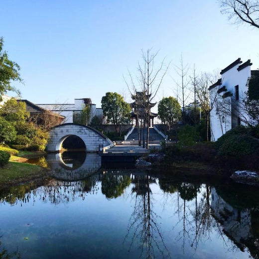 1晚/2晚【黄山奕棋安麓酒店】可用至6月底！入住280㎡皓月别墅，含下午茶、齐云山门票、汉服及高尔夫体验，2晚连住赠中式套餐！赏园林美景，感受徽州底蕴~ 商品图6