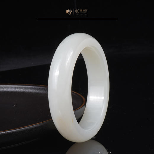 新疆国玉盟世玉和田玉白玉手镯圈口57.2【带证书·顺丰物流】 商品图1