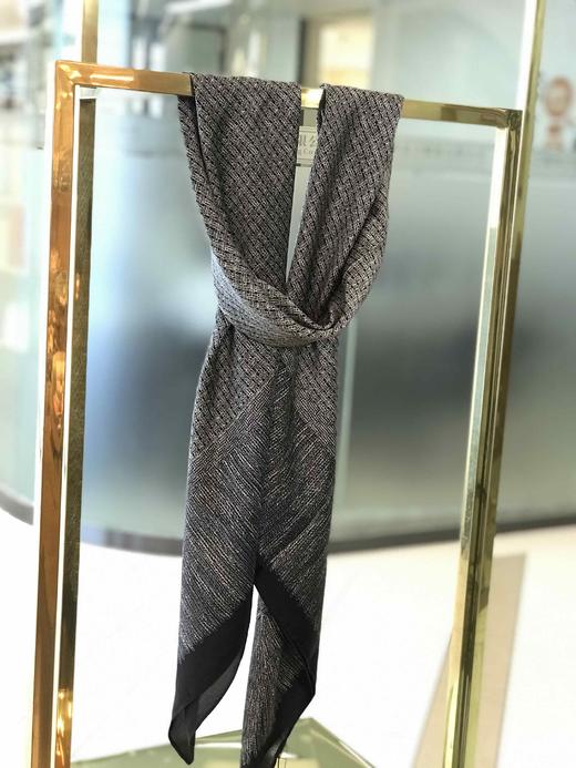 优品堂《轻吟花语》140×140大方巾 商品图1