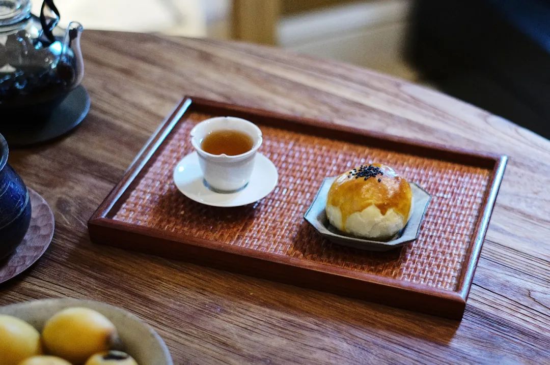 莲蓉豆沙双拼蛋黄酥（顺丰全国发，周一店休，按订单顺序发货。）